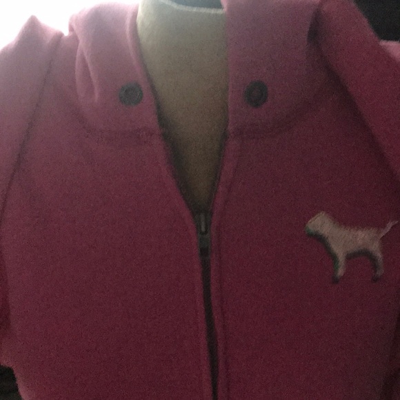 SOLD- Vs Pink hoodie - Picture 6 of 7
